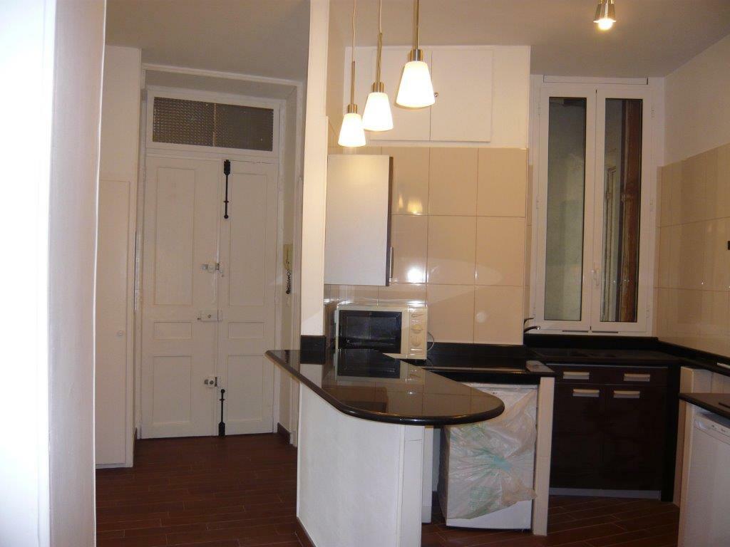 Colocación Nice 142998