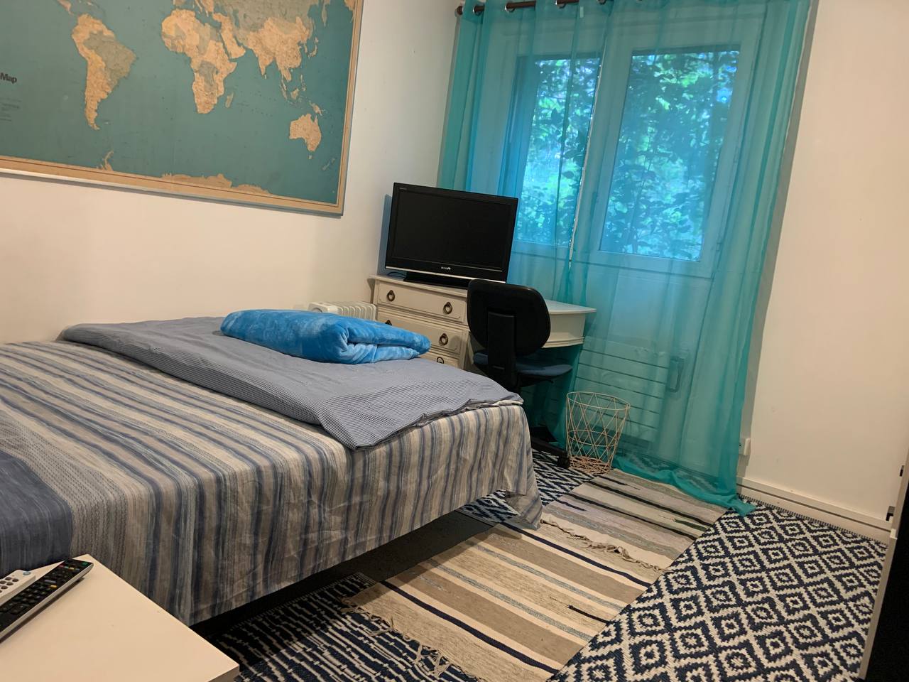 Kolokasie Ferney-Voltaire 256564