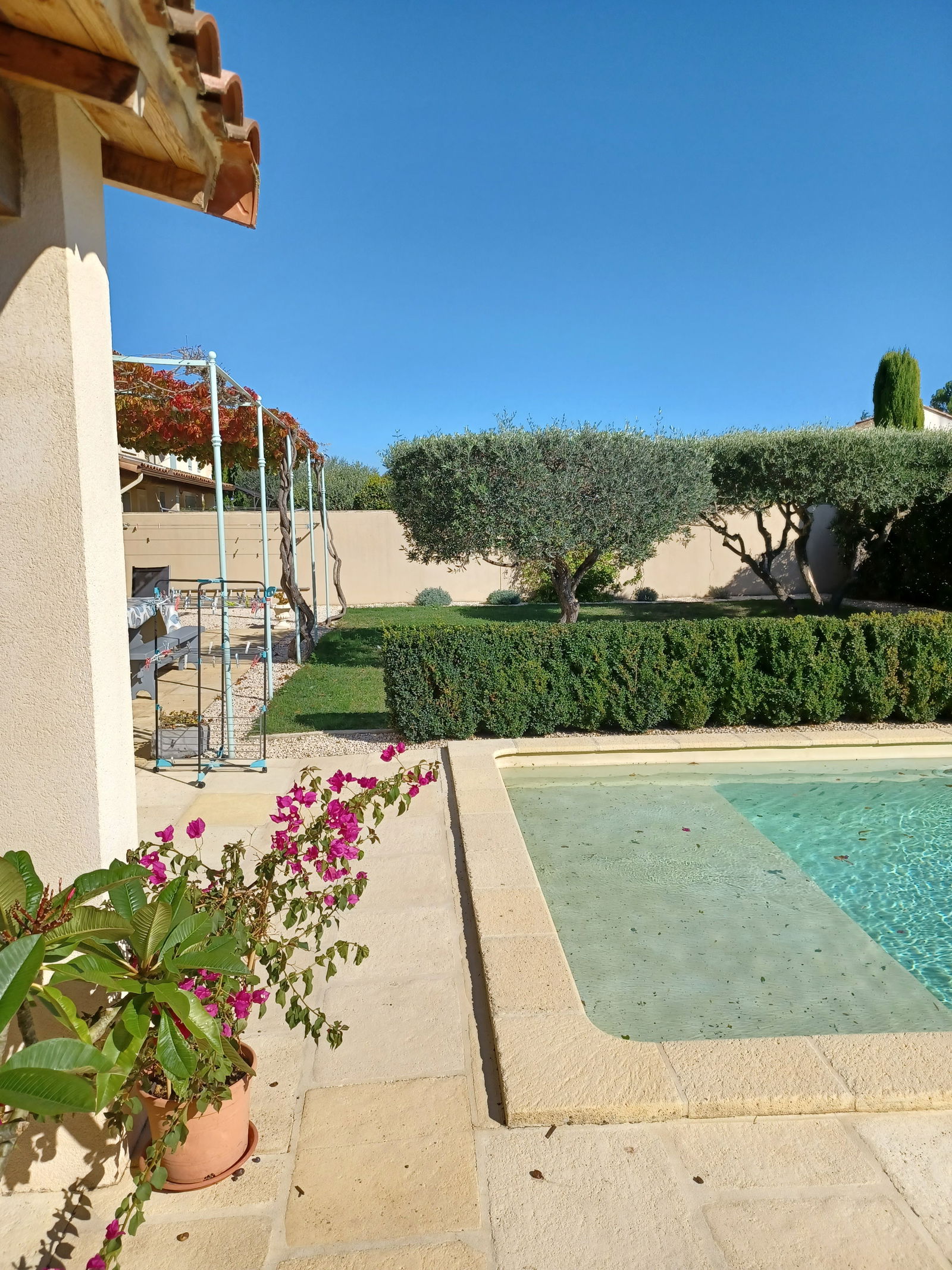 Habitaciones De Huéspedes Saint-Hilaire-d'Ozilhan 102079