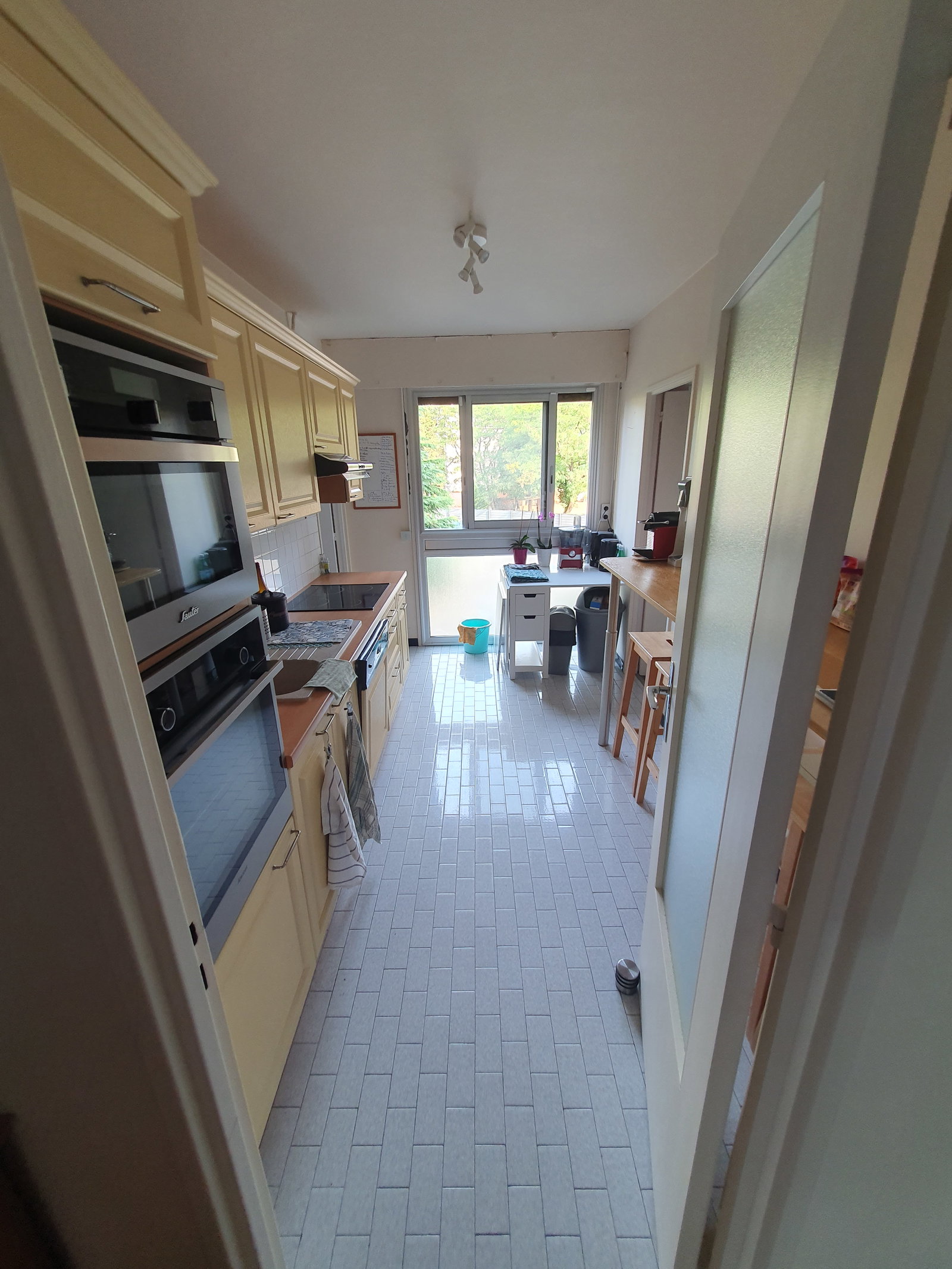 Wohngemeinschaft Nanterre 674739