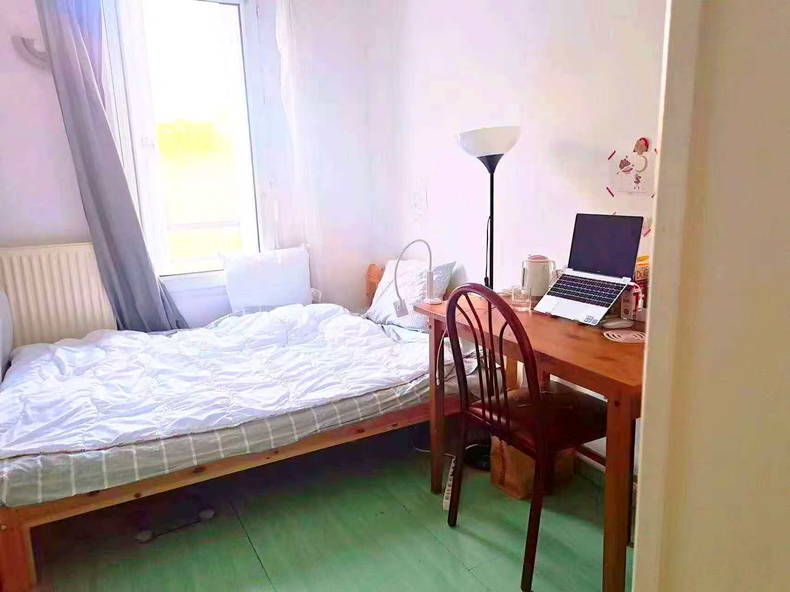 Kolokasie Nanterre 650660-2