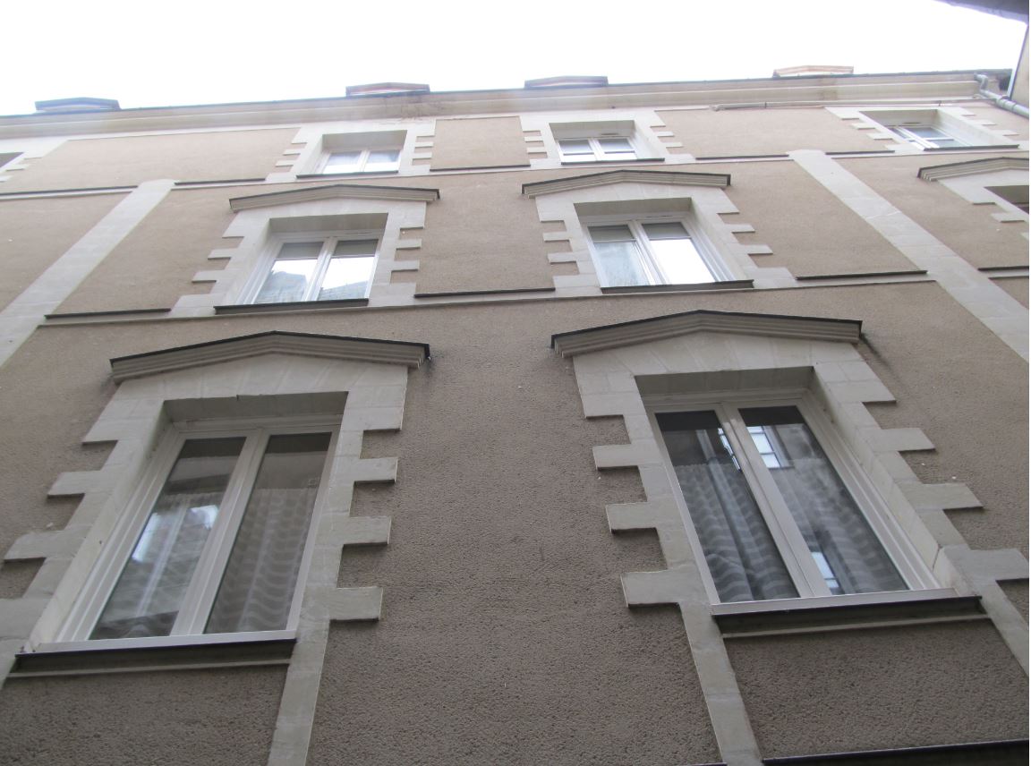 Ganzes Haus Nantes 664000