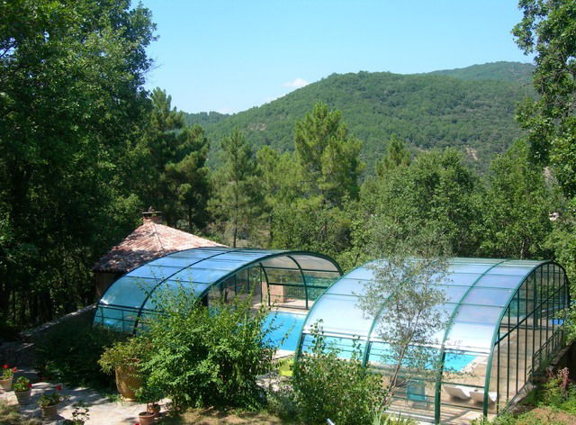 Entire Home Meyrannes 29398