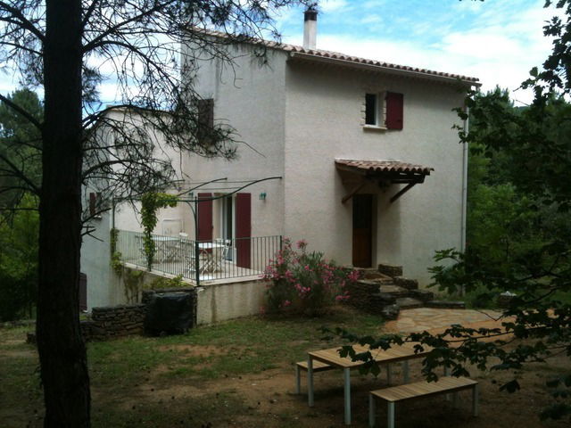 Entire Home Meyrannes 29398