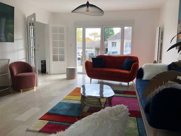 Room For Rent Fontainebleau 250852