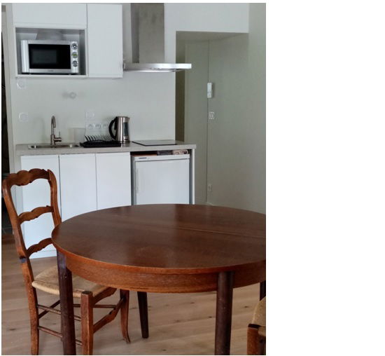 Entire Home Caluire-et-Cuire 247699