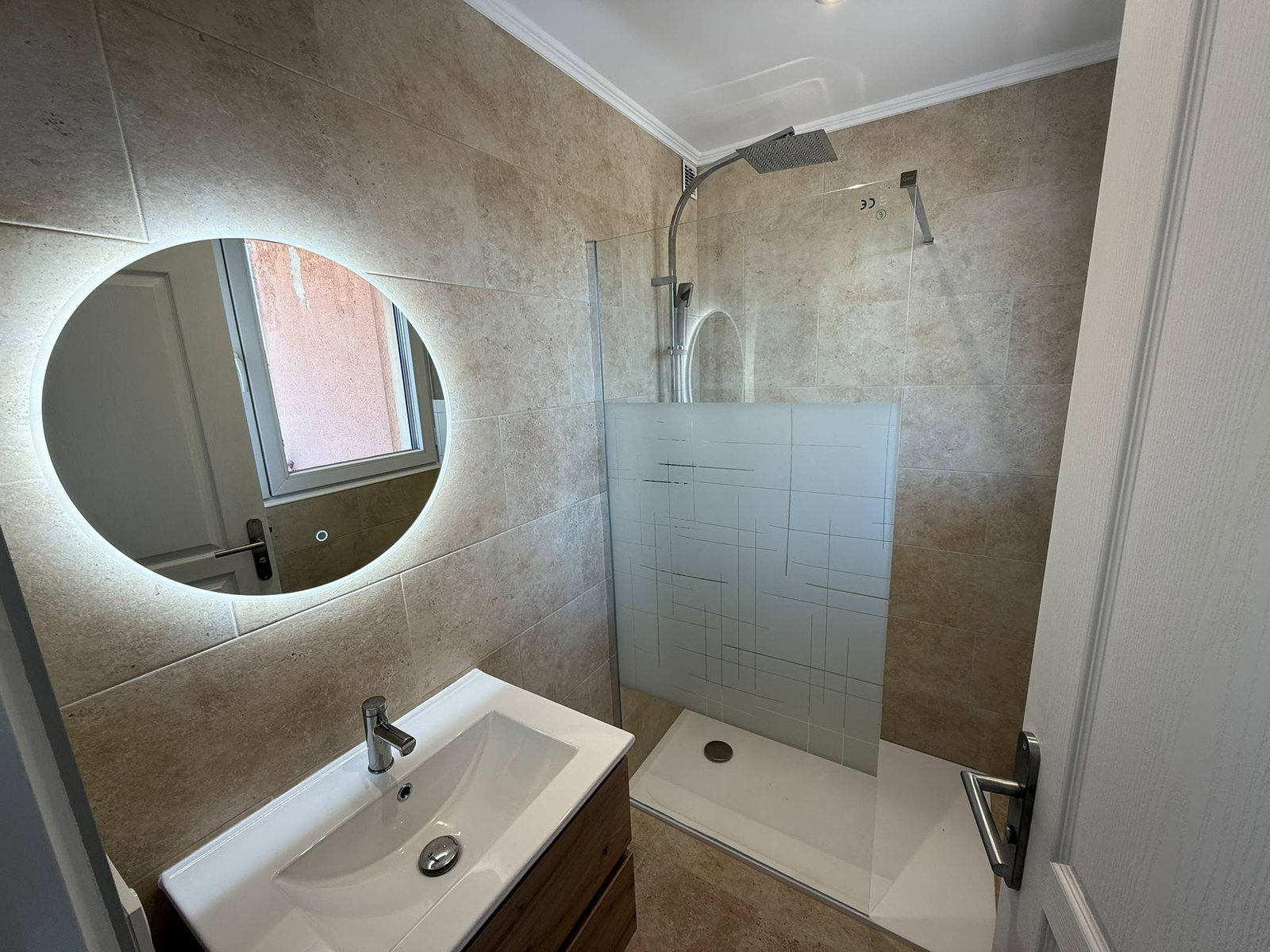 Homestay Ville-la-Grand 669310