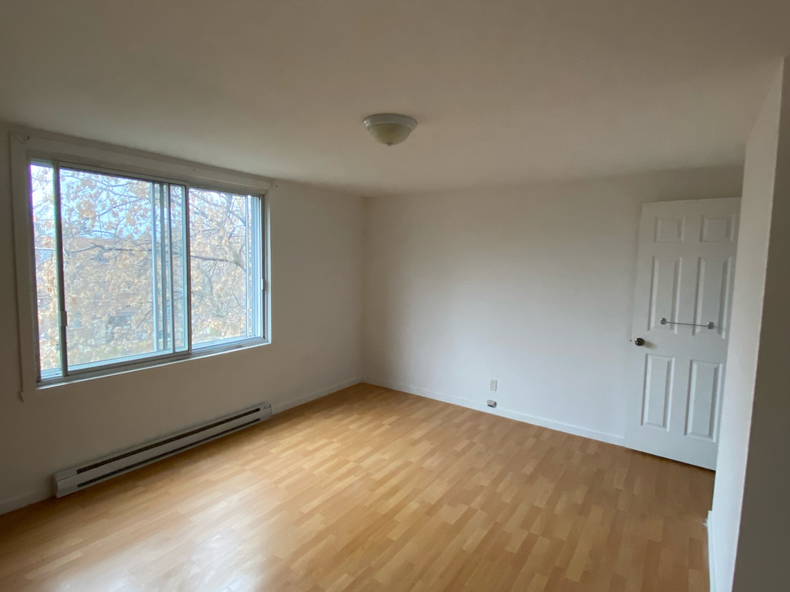 Toda La Casa Montréal 246357-3