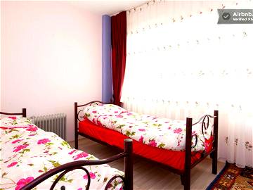 Room For Rent Istambul 47067-1