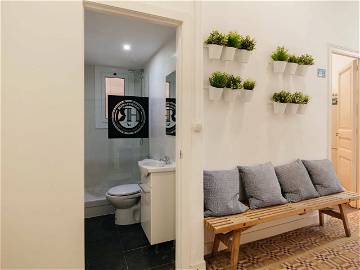 Colocation Barcelona 198607-9