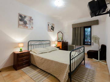 Roomlala | Next To Lisbon 100m From Beaches & Surf