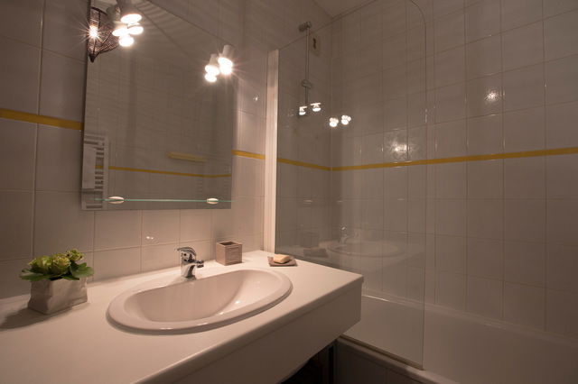 Onofhängeg Studio Dijon 58535