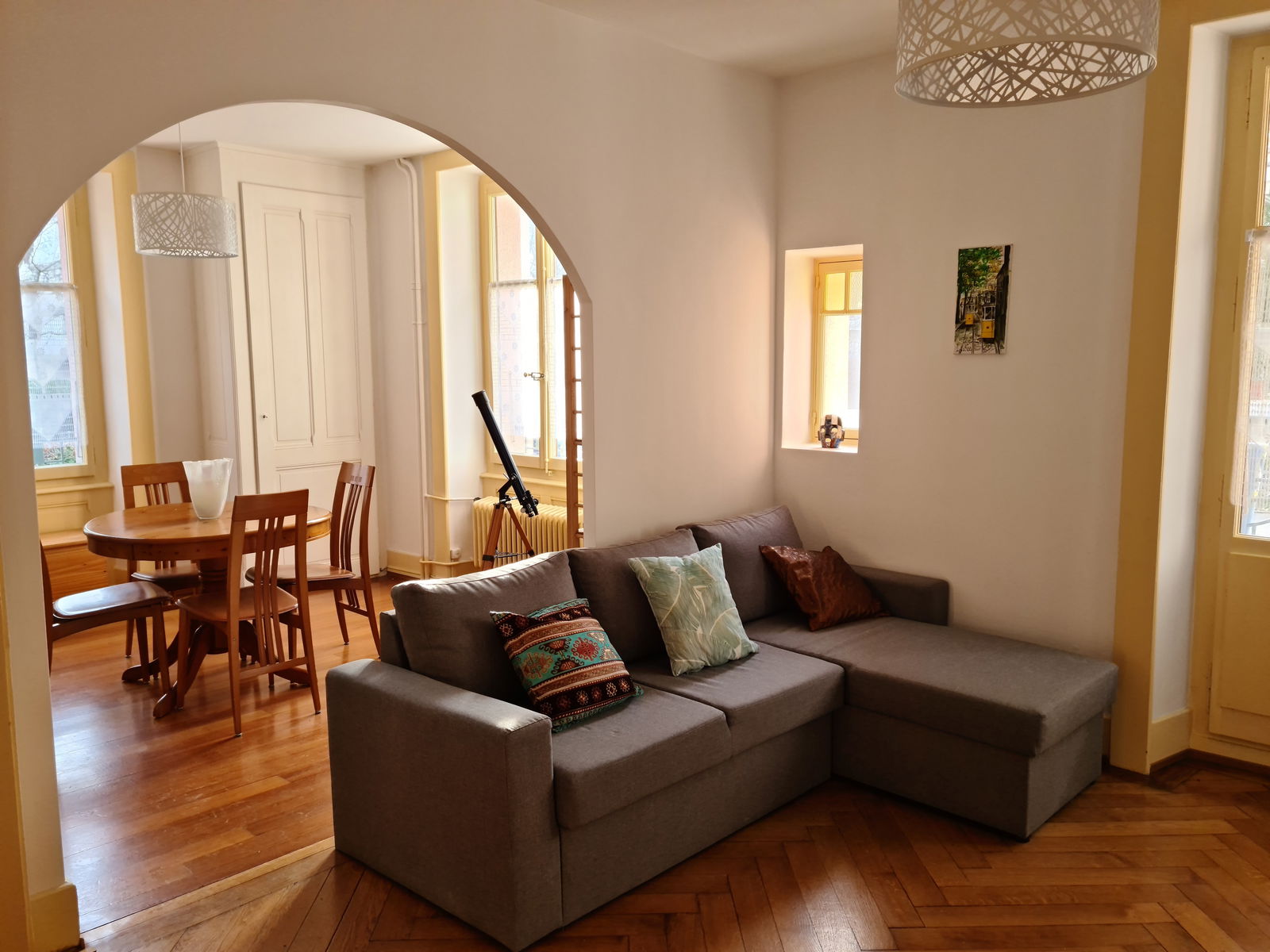 Itsenäinen Studio Lausanne 246953