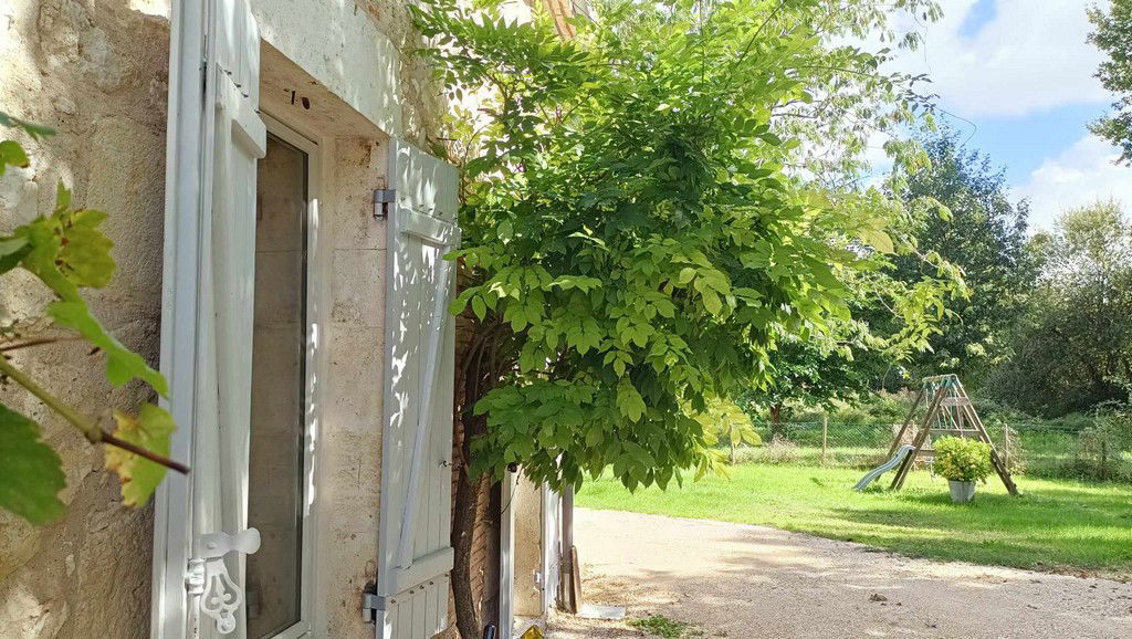 Entire Home La Sauvetat-du-Dropt 197271