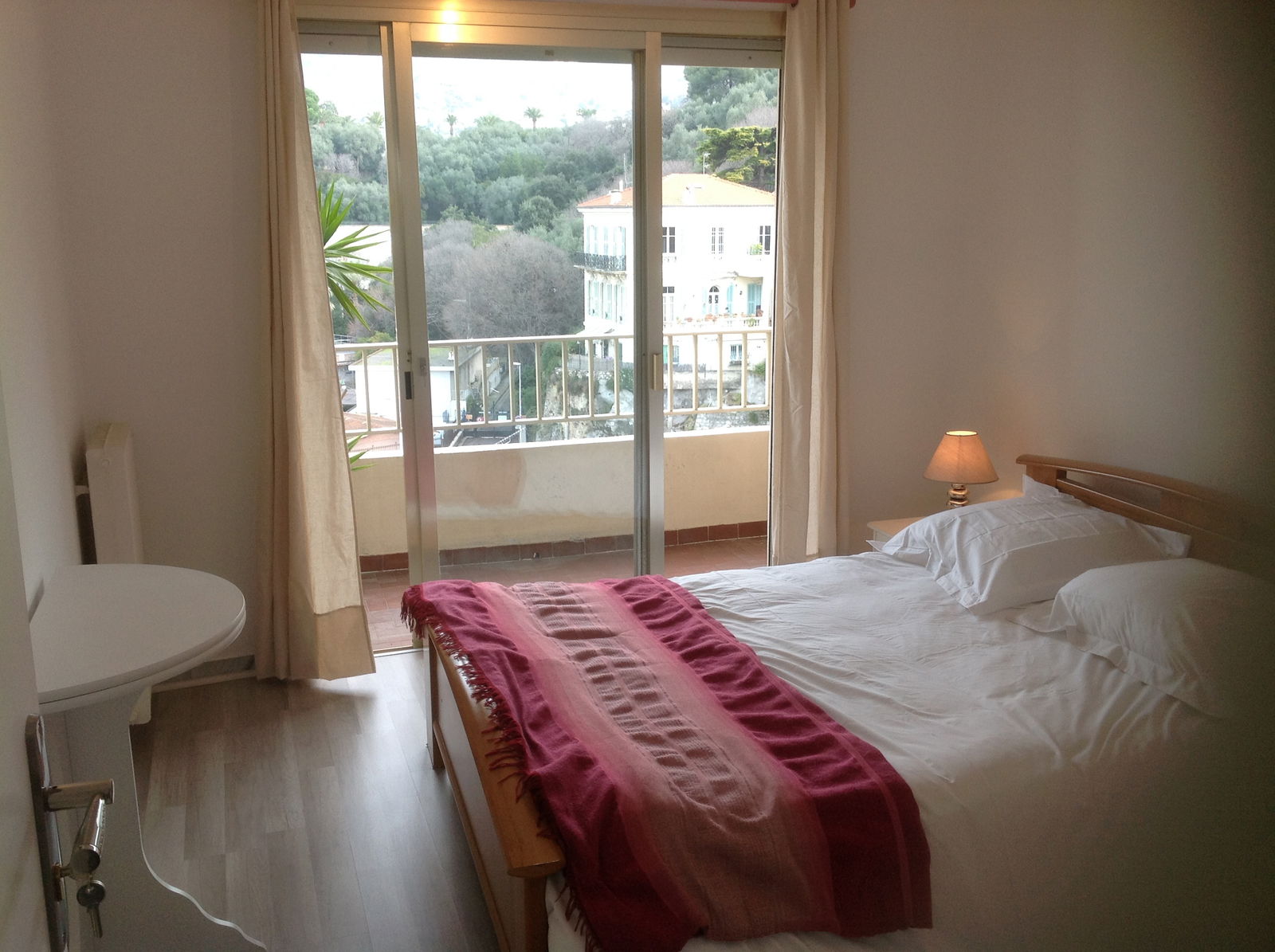 Oberoende Studio Nice 72479
