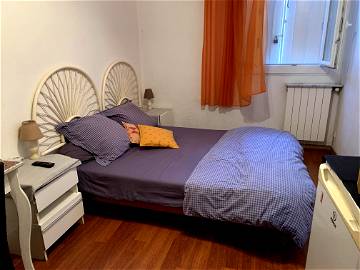 Roomlala | NICE Homestay Room Rental
