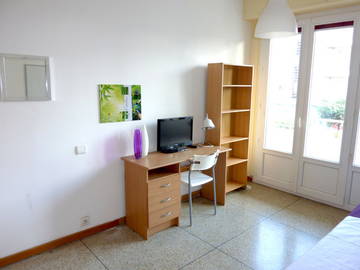 Room For Rent Nice 9725