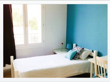 Roomlala | Nice Room For Rent - 20 Mins Direct Paris Rer