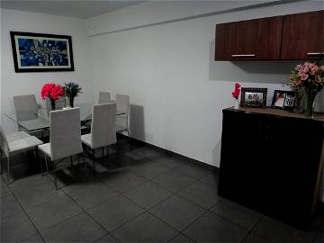 Roomlala | Nice Room In Family Apartment In Surco For Students