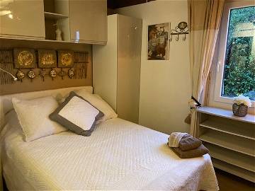 Room For Rent Bourg-En-Lavaux 232779-1