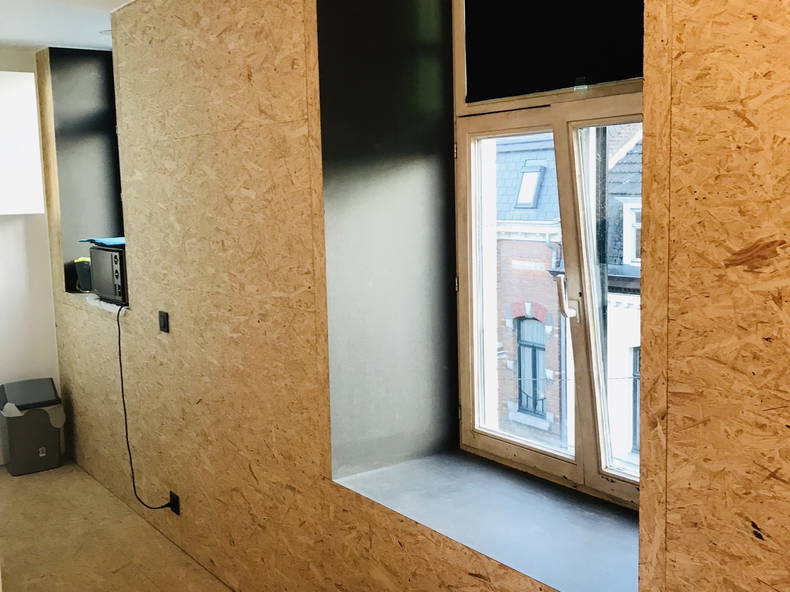 Kolokation Namur 168901-2