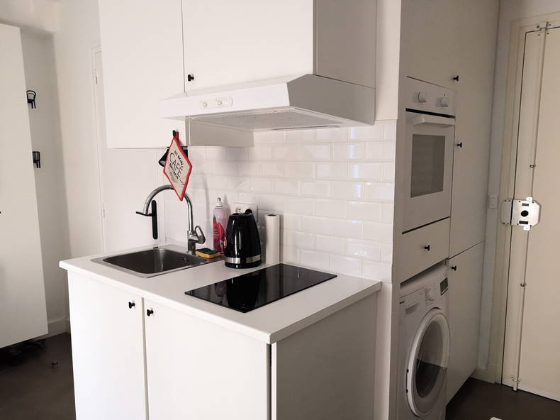 Entire Home Paris 239627-3