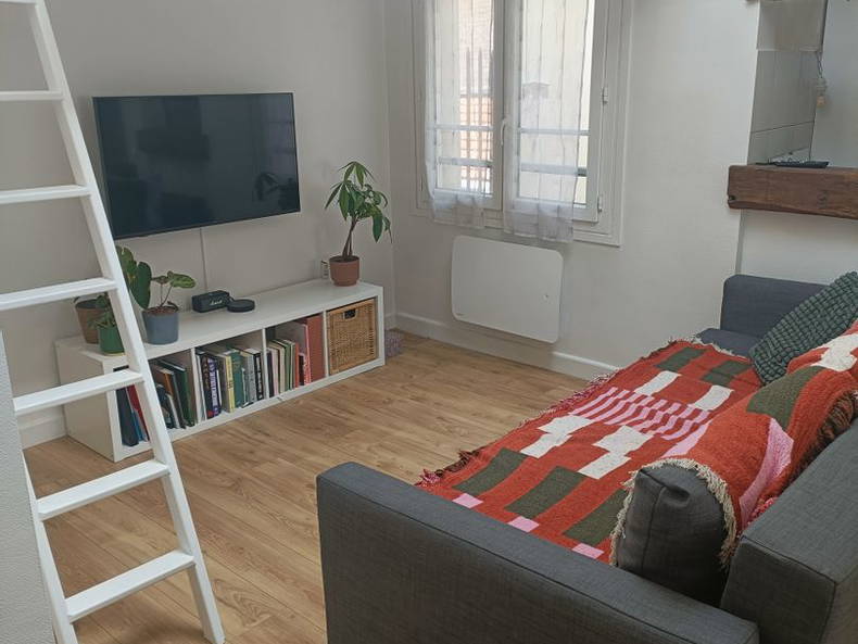 Entire Home Paris 664052-2