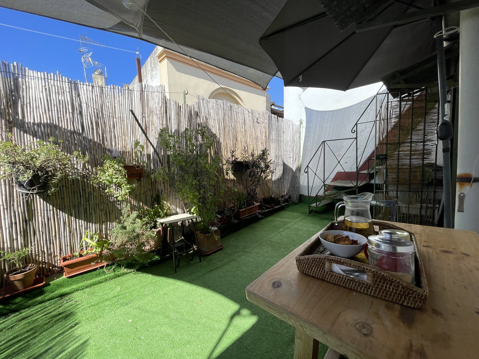 Gaascht Zëmmeren Sevilla 660496