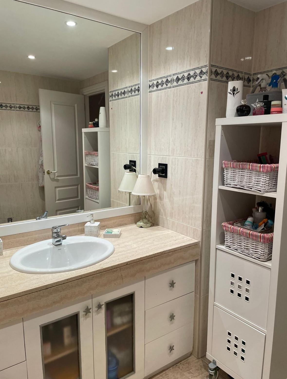 Gastgezin Sant Boi de Llobregat 604000