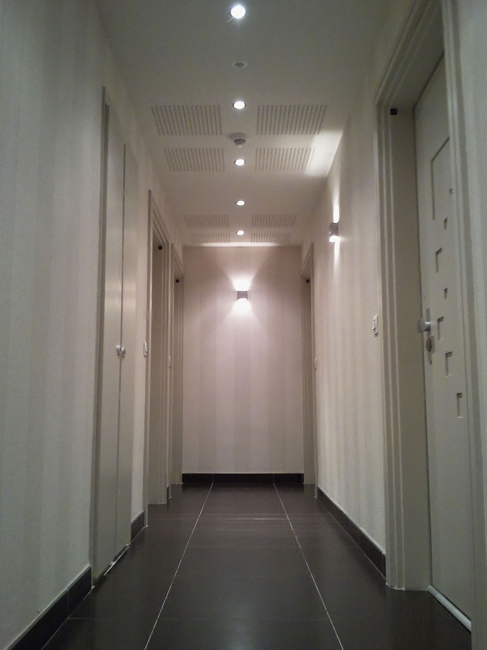 Onafhankelijke Studio Nice 21303