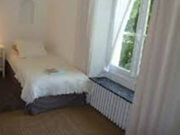 Roomlala | Niezależny pokój dla studentów - zabytkowy bungalow - Greenery E