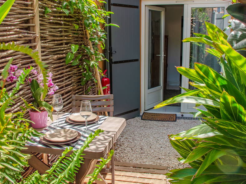 Homestay Hyères 145904-5