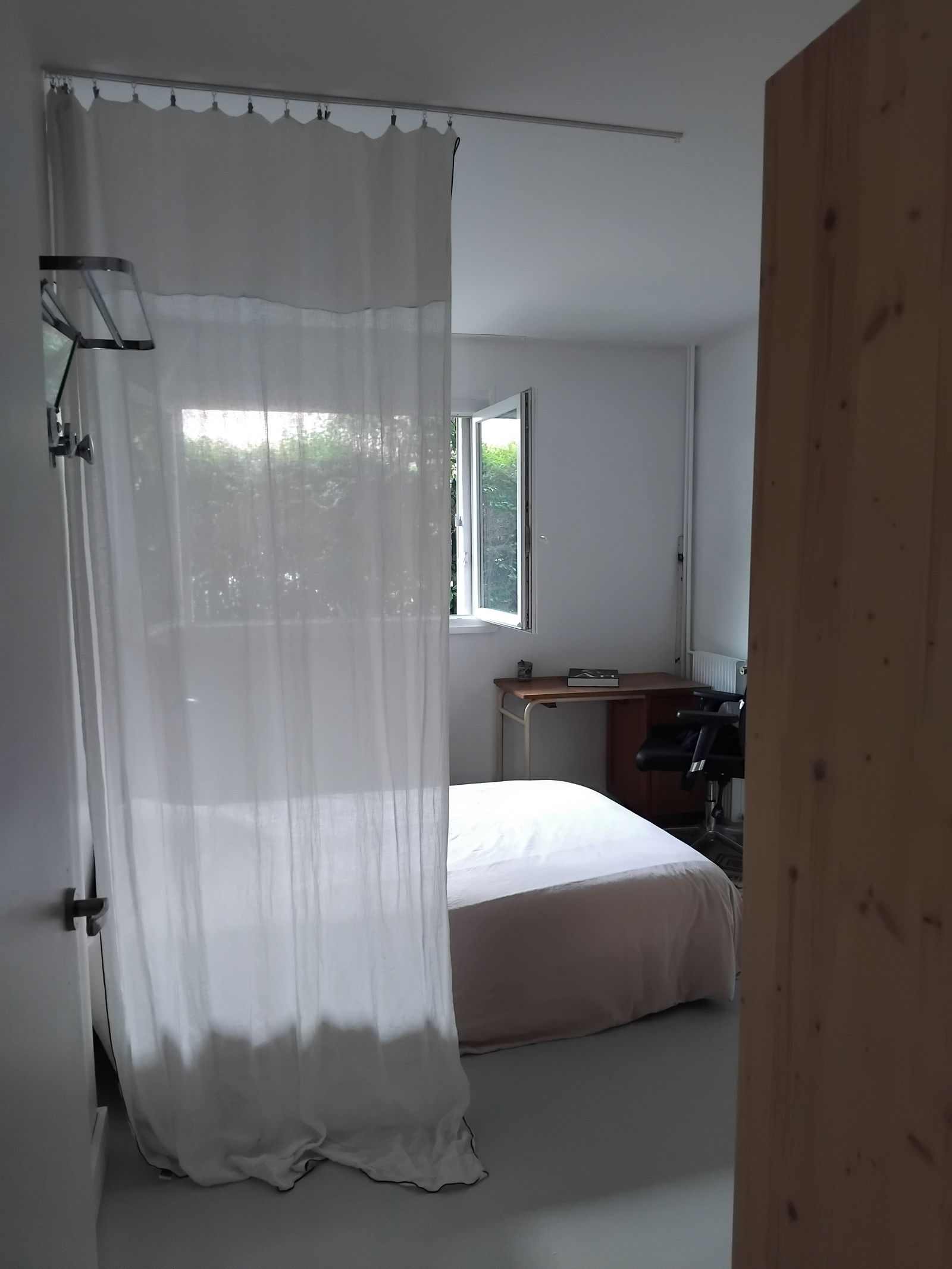 Homestay Romainville 535116