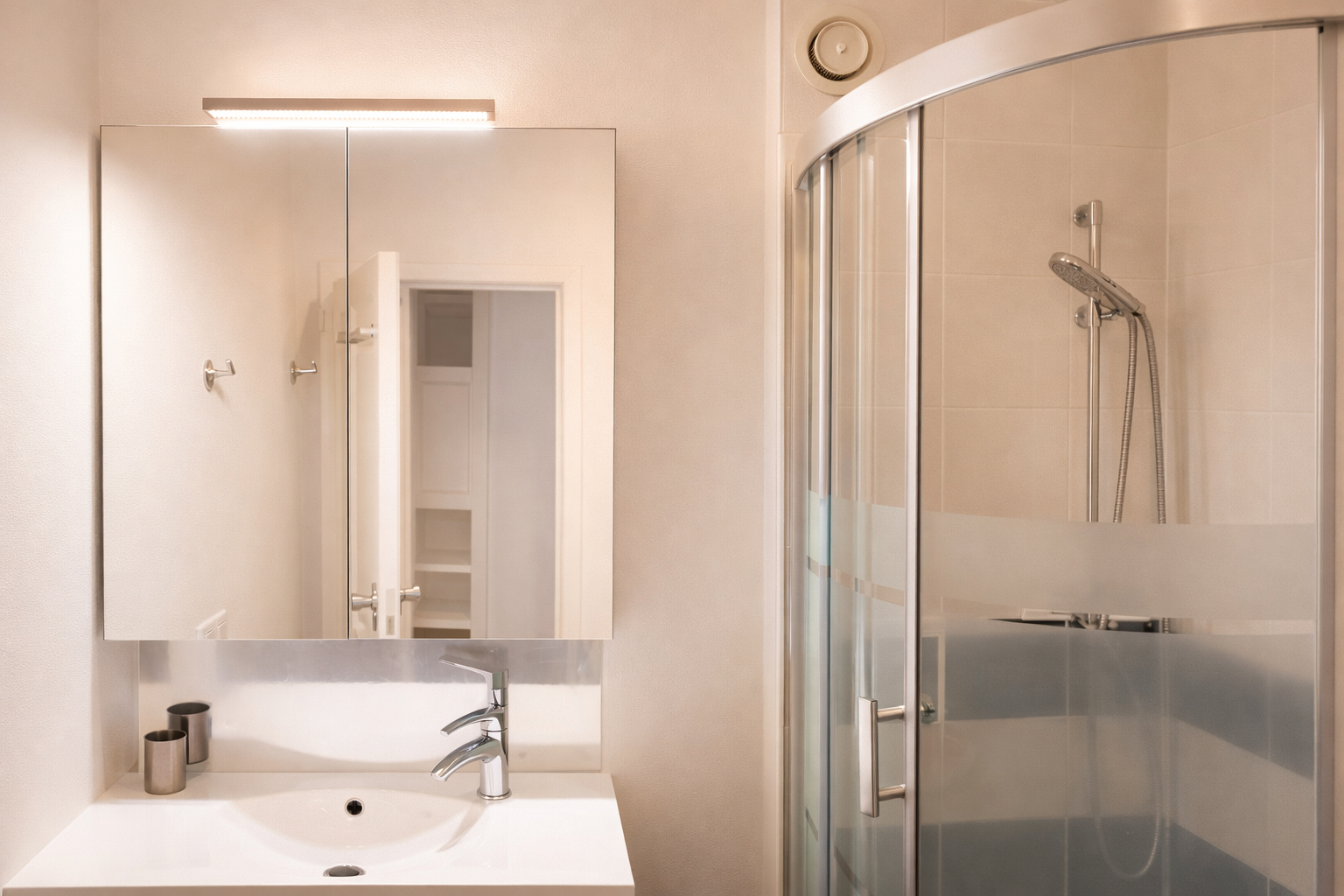 Ganz Haus Boulogne-Billancourt 74888