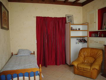 Roomlala | Noclegi typu Bed and Breakfast Beauvais 35 E za osobę 45 E za parę