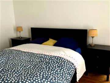 Roomlala | Nogent 52800 Furnished Room For Rent