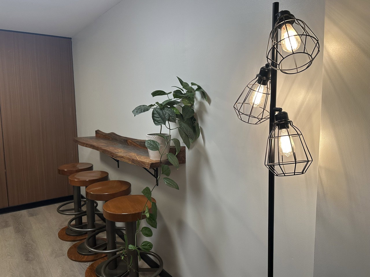 Gehele Woning North Vancouver 677395