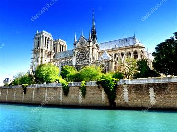 Roomlala | Notre Dame de París