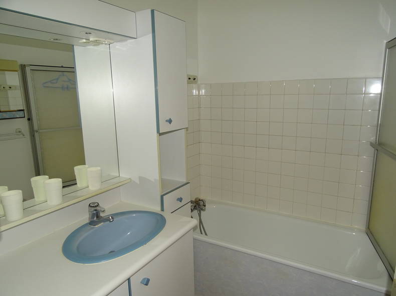 Colocation Cergy 123223-3