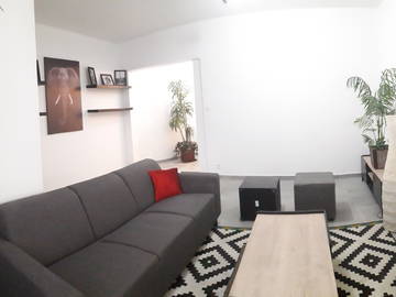 Roomlala | Nouvelle Colocation 4 Chambres à GILLY Proche HELHA