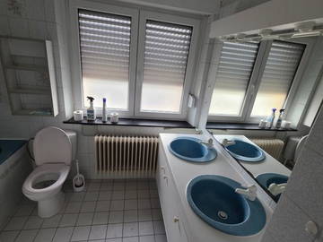 Wohngemeinschaft zur Miete in Arlon - Foto 2 : Badezimmer-2