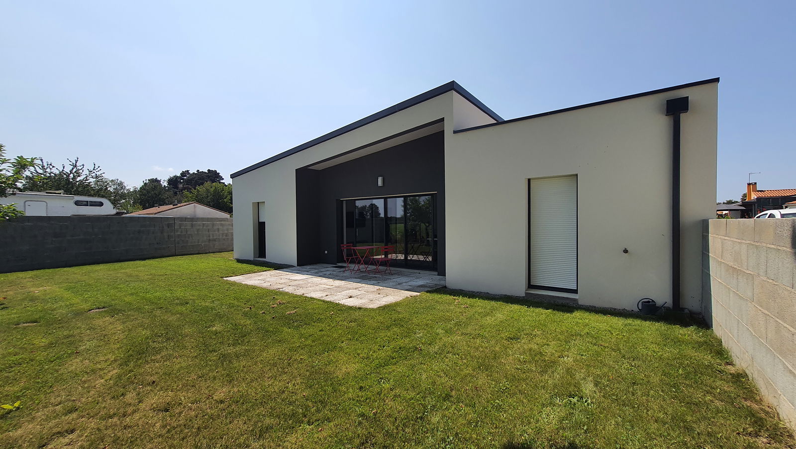 Colocação Le Poiré-sur-Vie 259048