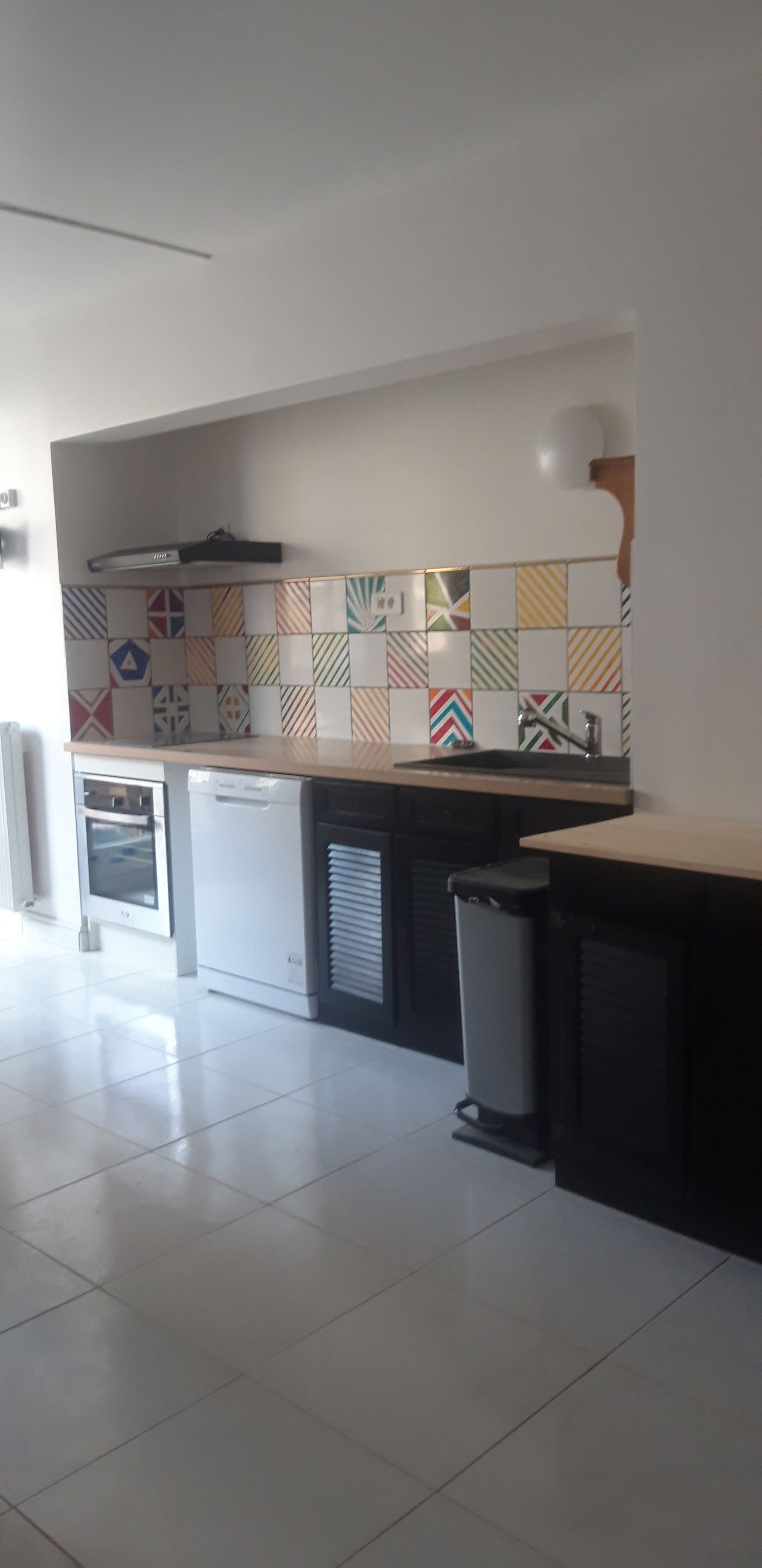 Kolokacja Corbeil-Essonnes 246656