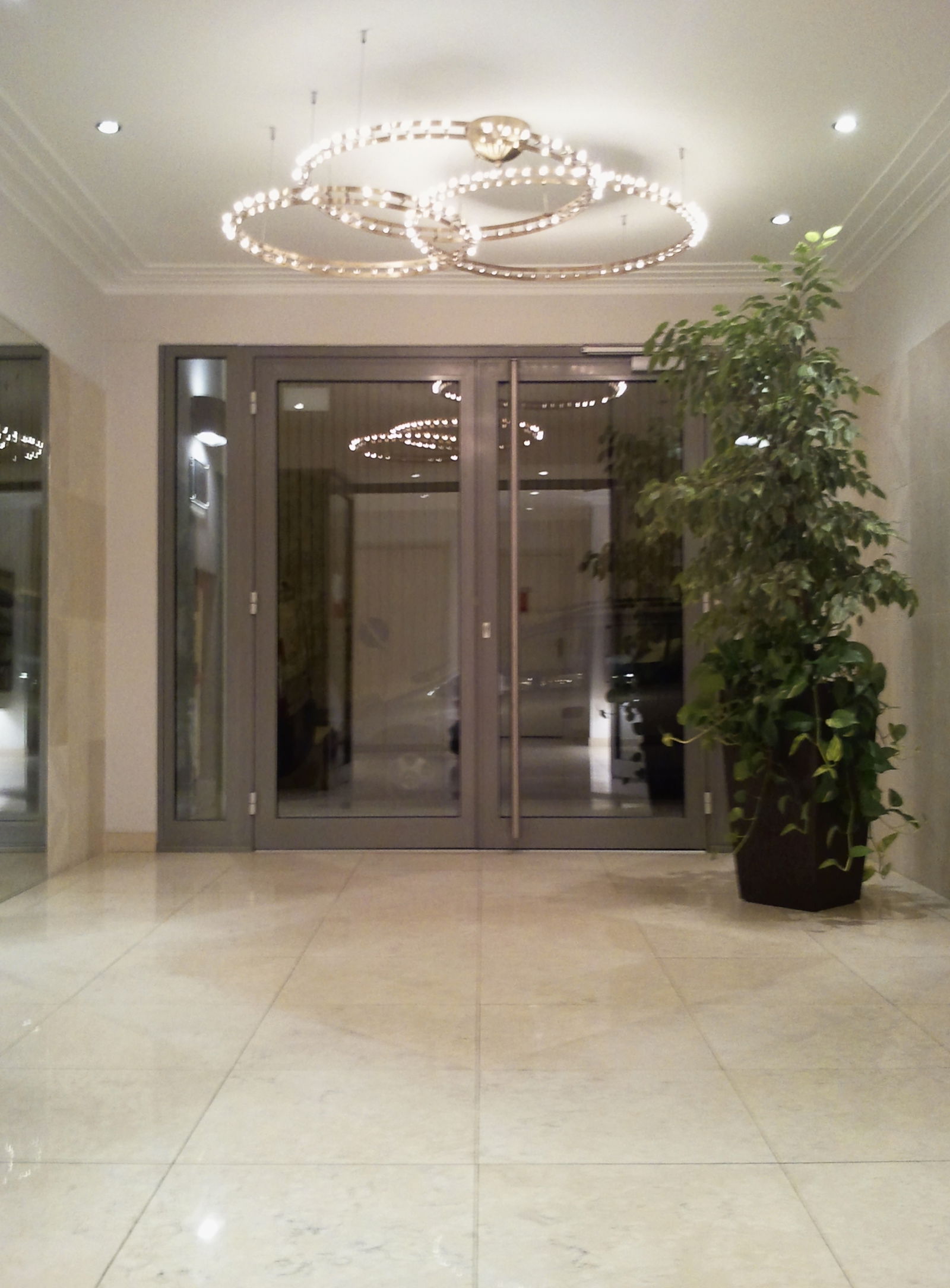 Niezależne Studio Nice 21303