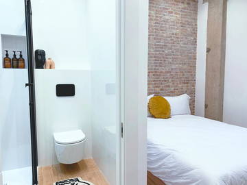 Roomlala | Nowo wyremontowany pokój z prywatną łazienką RF3