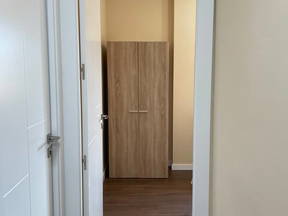NEU möbliertes und sehr helles Zimmer