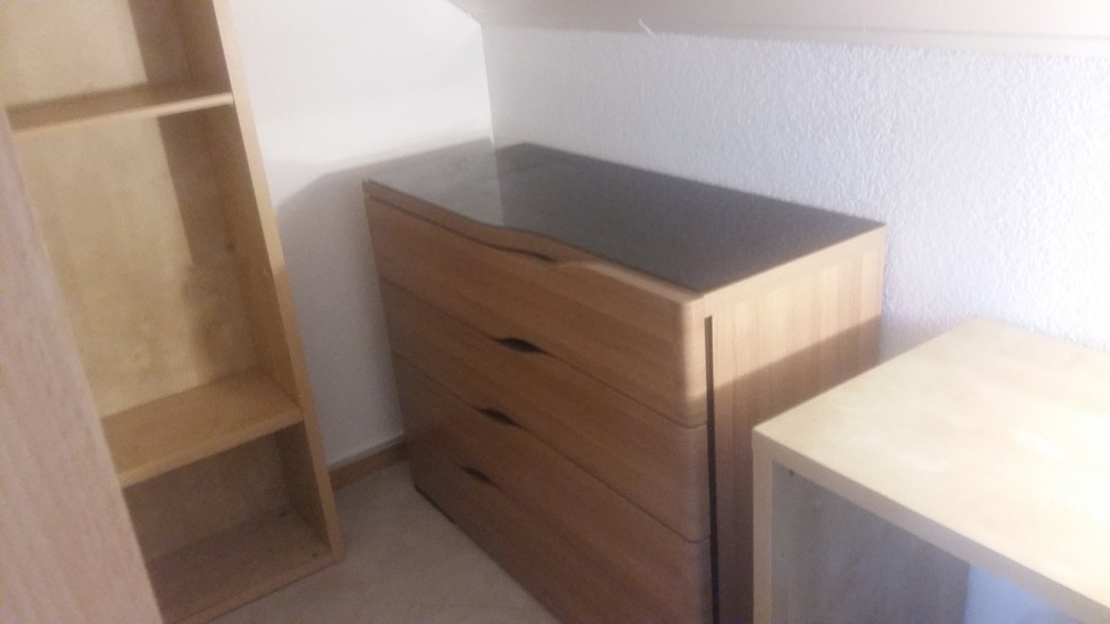 Hemvistelse Troinex 84890