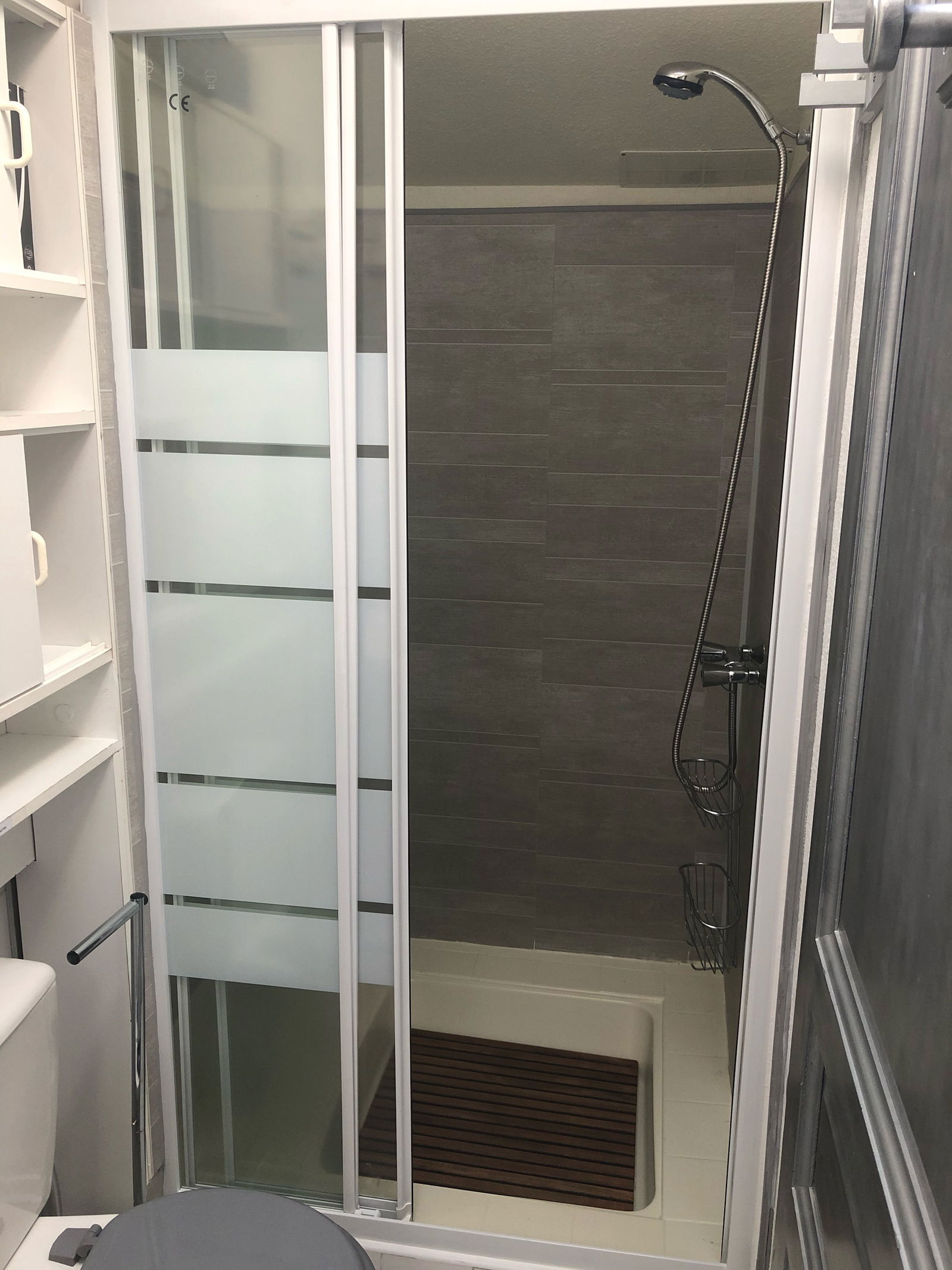 Oberoende Studio Pezens 483115