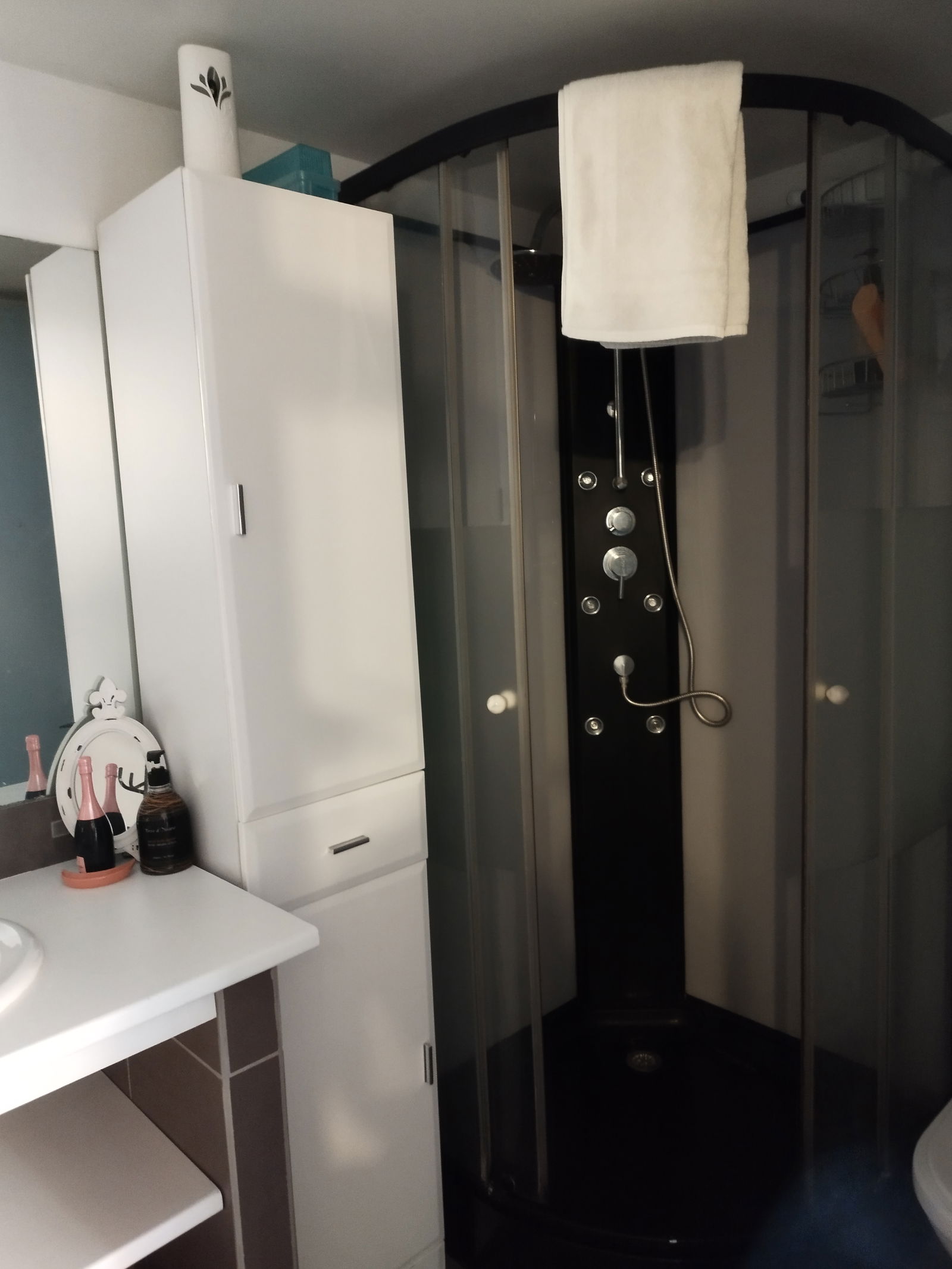 Oberoende Studio Corbeil-Essonnes 58080