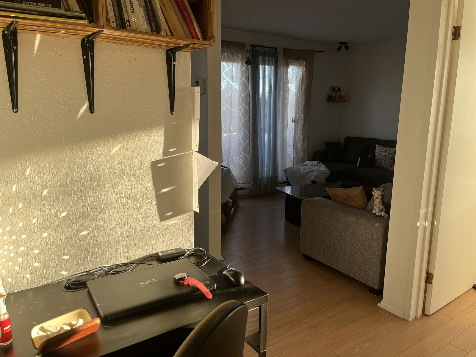 Unabhängiges Studio Brossard 626308